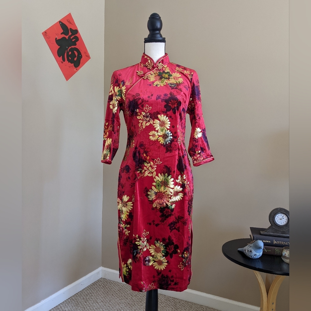 🆕 Quarter Long Sleeve Red Velvet Cheongsam Qipao Dress